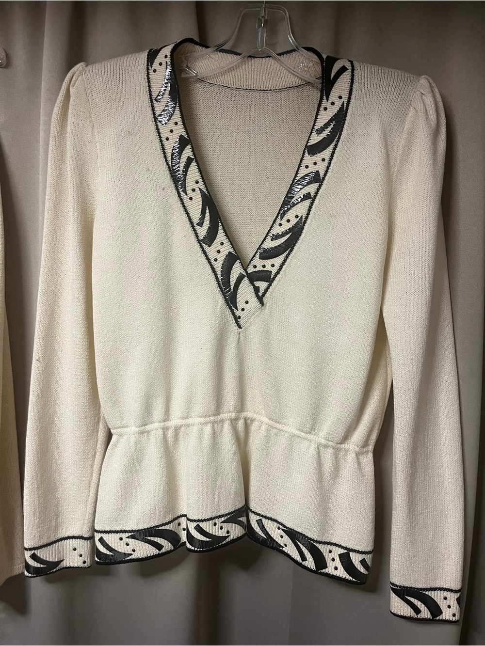 St. John Evening Vintage Cream Two-Piece Skirt Set with Black Trim - Picture 2 of 9